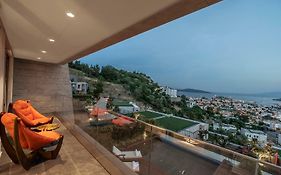 Elysium Miramar Villa By Selvese